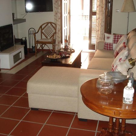 Alkinoe Suite อาราโชวา ภายนอก รูปภาพ