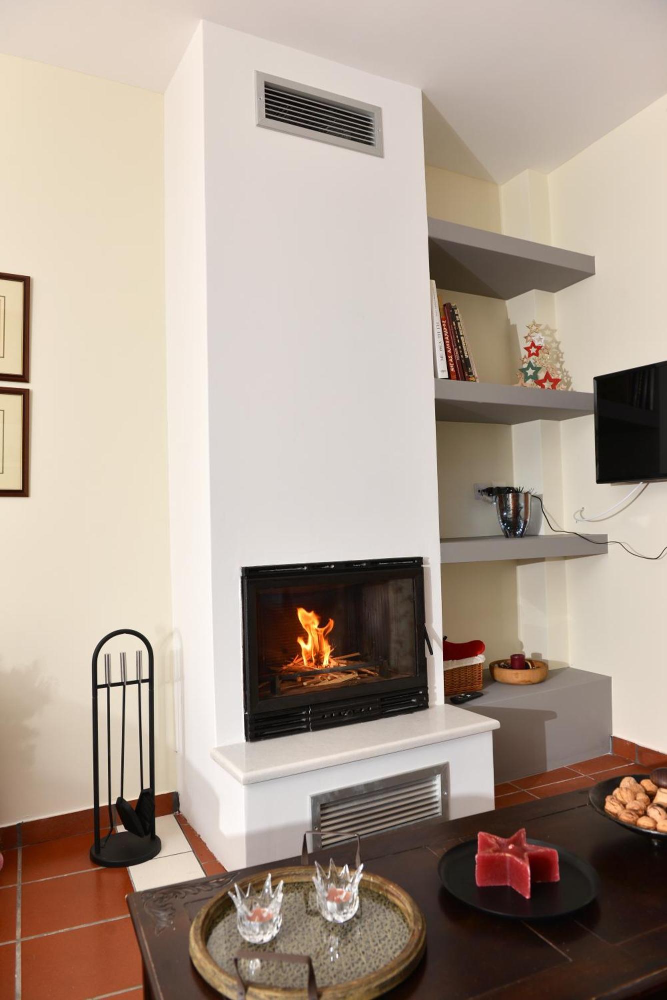 Alkinoe Suite อาราโชวา ภายนอก รูปภาพ